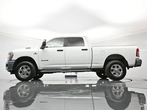 Used 2024 RAM 2500 Big Horn image 43