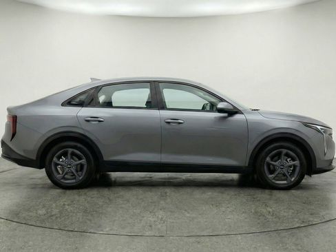 Used 2025 Kia K4 FWD image 11