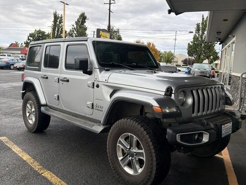 Used 2020 Jeep Wrangler Unlimited Sahara AWD/4WD image 1
