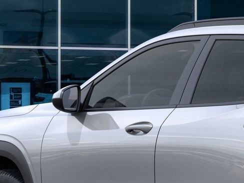 New 2026 Chevrolet Trax LT FWD image 12