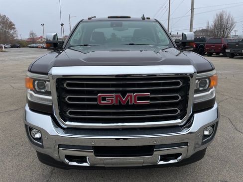 Used 2016 GMC Sierra 3500 SLT w/ Driver Alert Package image 9