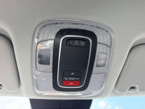 Used 2025 Hyundai Kona SEL FWD image 31