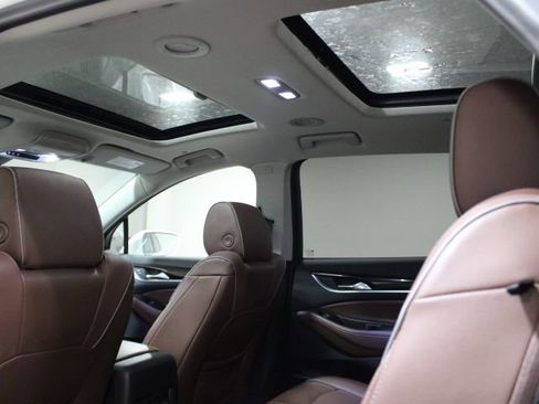 Used 2020 Buick Enclave Avenir w/ Avenir Technology Package image 3