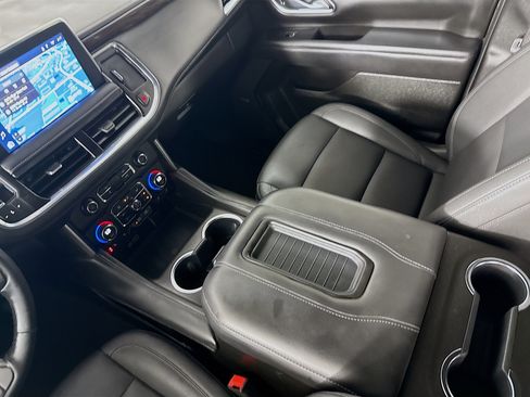 Used 2023 Chevrolet Tahoe LT w/ Luxury Package AWD/4WD image 28