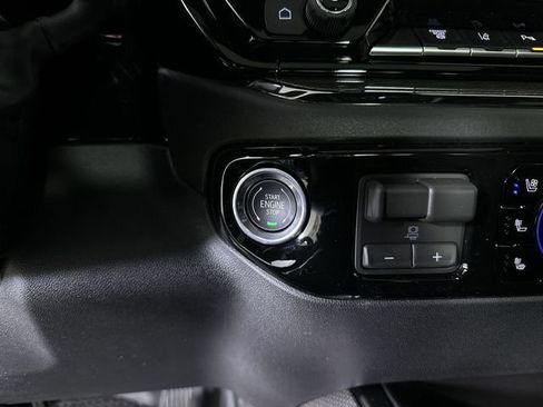 New 2026 Chevrolet Silverado 2500 ZR2 AWD/4WD image 17