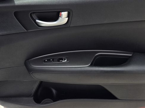 Used 2018 Kia Optima S w/ Panoramic Sunroof Package FWD image 8