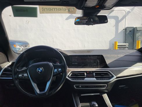 Used 2023 BMW X5 sDrive40i w/ Premium Package image 24