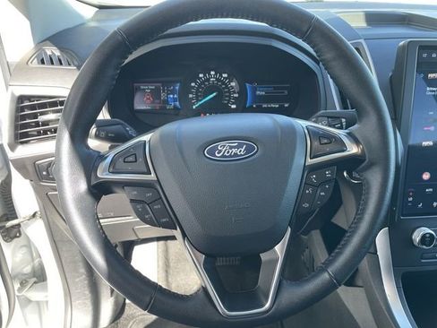 Used 2024 Ford Edge SEL w/ Convenience Package image 14