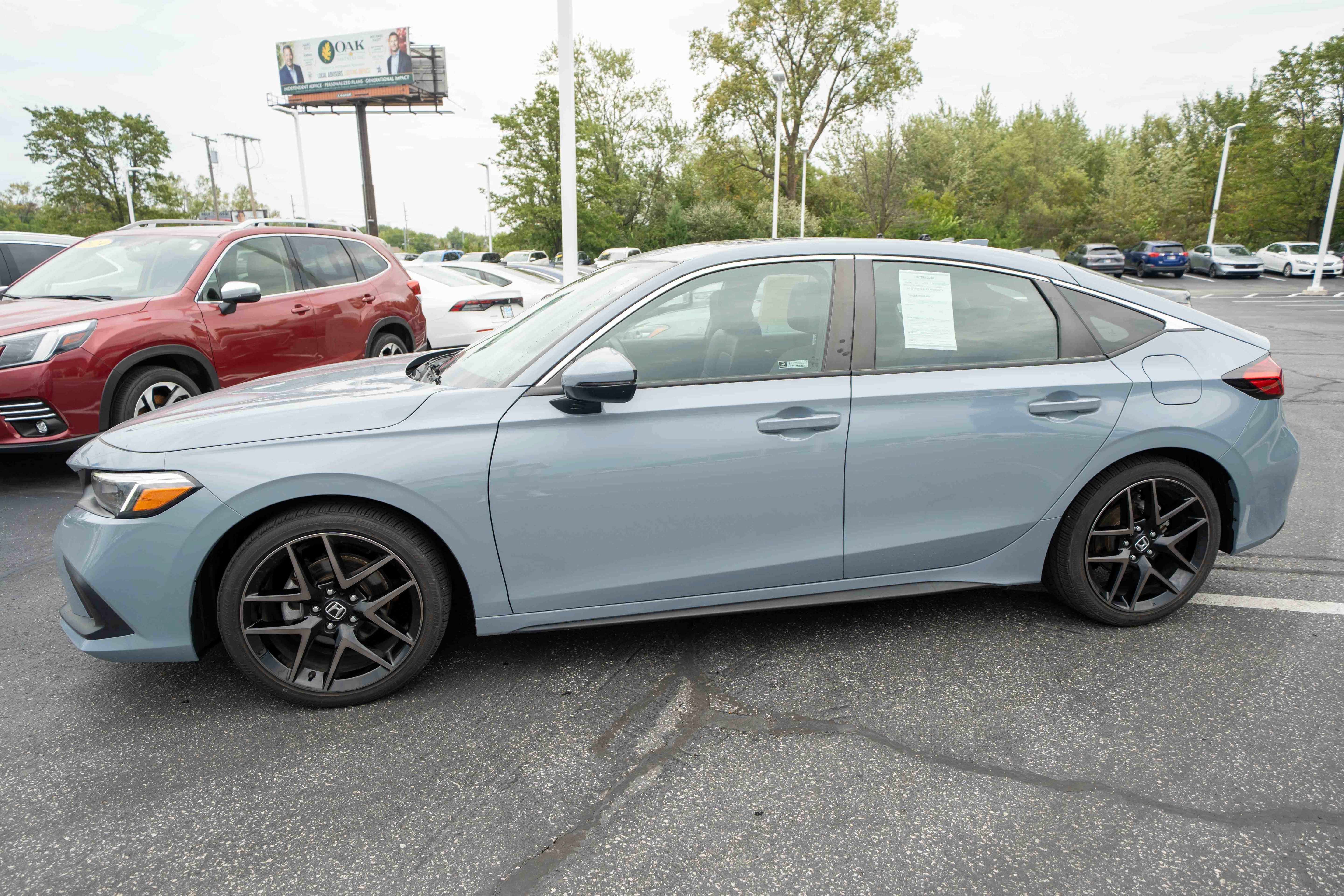 Used 2023 Honda Civic Sport Touring image 3