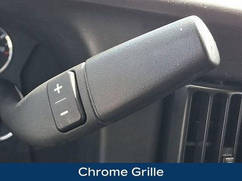 Used 2025 Chevrolet Express 2500 w/ Driver Convenience Package RWD image 8