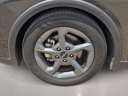 Used 2025 Kia K4 FWD image 10