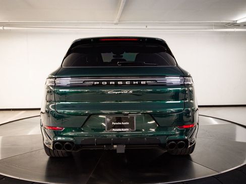 Used 2024 Porsche Cayenne S AWD/4WD image 6