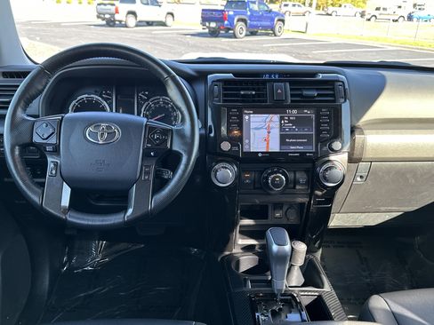 Certified 2024 Toyota 4Runner TRD Off-Road Premium image 28