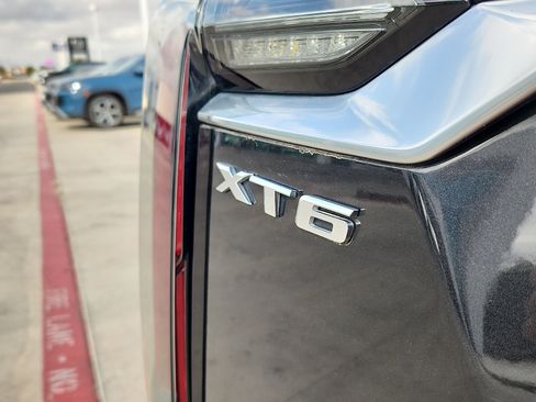 Used 2020 Cadillac XT6 Sport AWD/4WD image 10