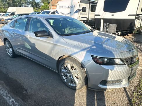 Used 2017 Chevrolet Impala LS FWD image 4