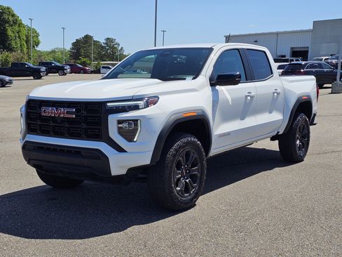 Used 2025 GMC Canyon Elevation w/ Technology Package RWD image 1