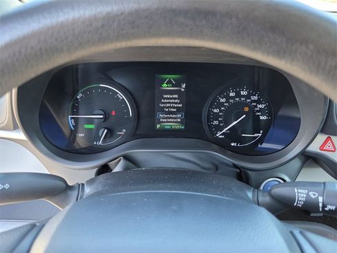 Used 2022 Toyota Sienna LE image 22