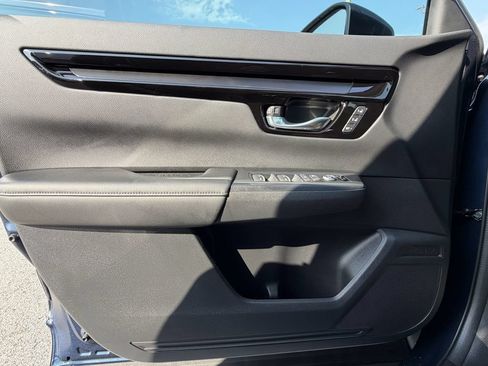 Used 2025 Honda CR-V EX-L image 21