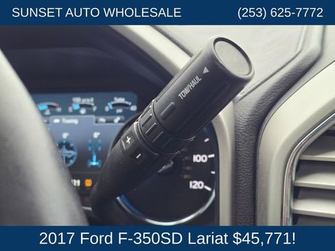 Used 2017 Ford F350 Lariat w/ Lariat Ultimate Package AWD/4WD image 32