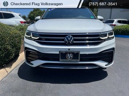 Used 2024 Volkswagen Tiguan SEL R-Line AWD/4WD image 13
