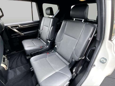 Used 2021 Lexus GX 460 Premium AWD/4WD image 18
