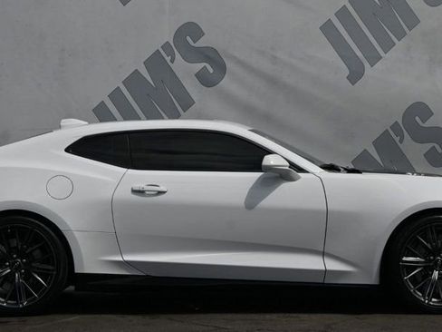 Used 2023 Chevrolet Camaro ZL1 image 4