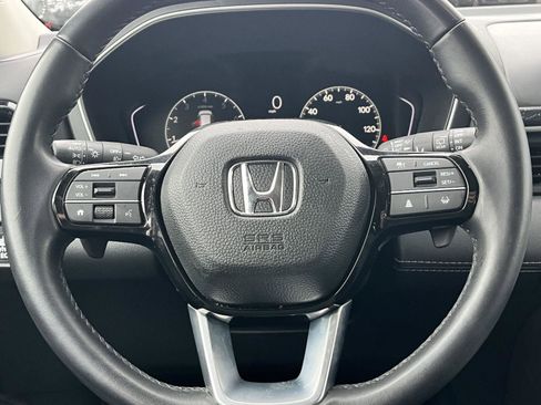 Used 2025 Honda Pilot EX-L image 15