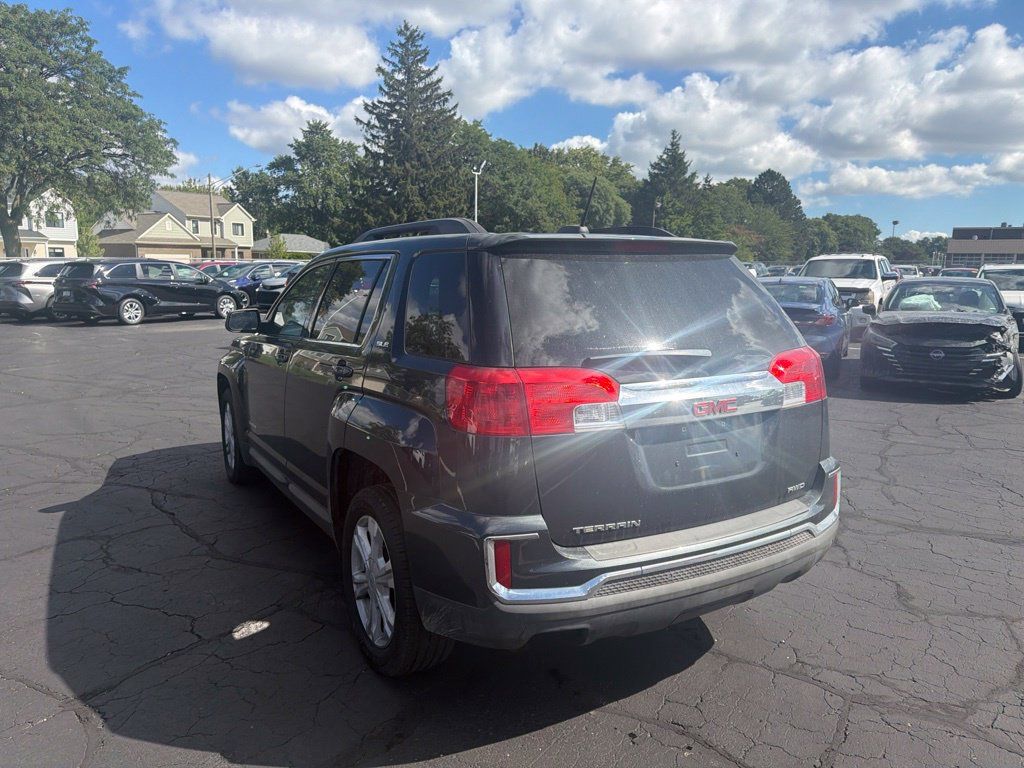 Used 2017 GMC Terrain SLE w/ Convenience Package AWD/4WD image 8