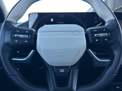 Used 2025 Kia K4 GT-Line Turbo image 22