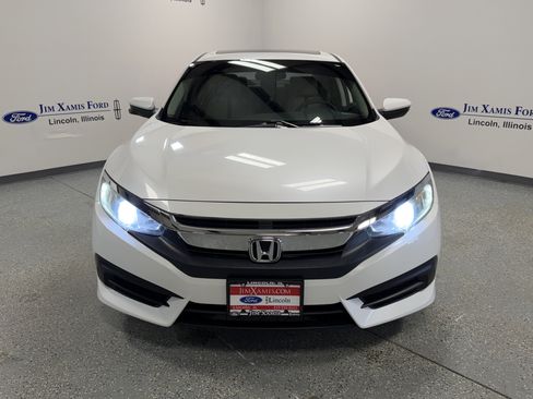 Used 2017 Honda Civic EX image 2