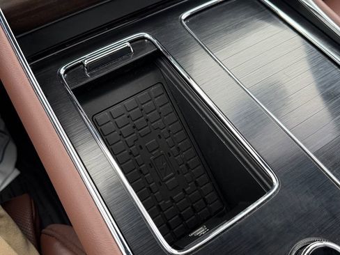 Used 2025 Lincoln Aviator Reserve w/ Equipment Group 201A image 22