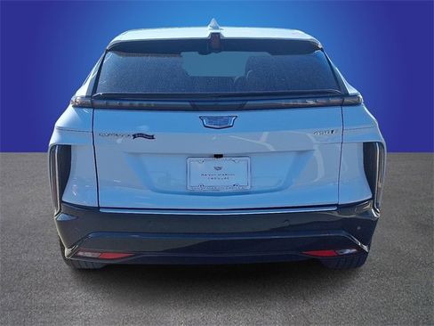 New 2026 Cadillac Lyriq Luxury image 5