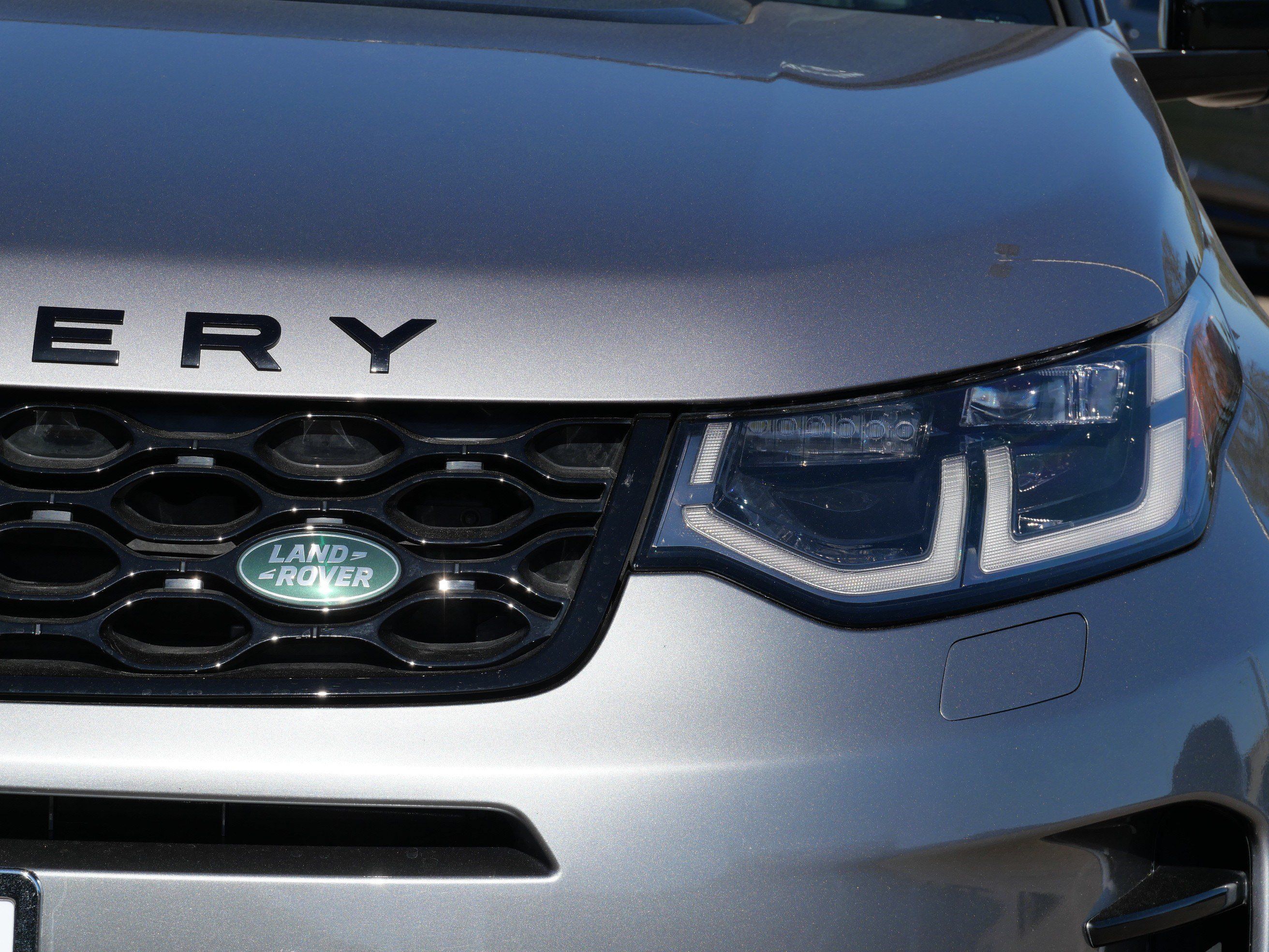 Certified 2024 Land Rover Discovery Sport Dynamic SE AWD/4WD image 9