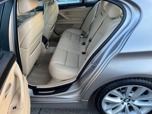 Used 2011 BMW 535i xDrive Sedan AWD/4WD image 18