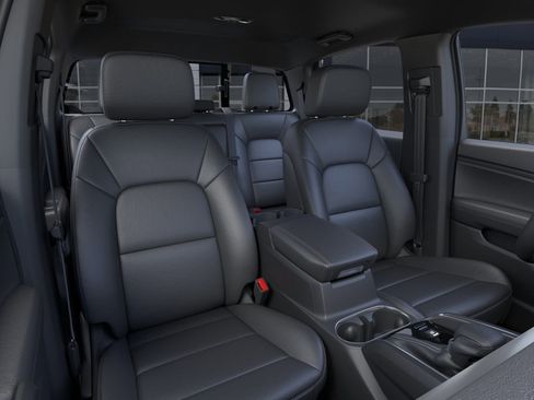 New 2025 GMC Canyon Elevation w/ Convenience Package image 40