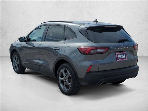 Used 2025 Ford Escape ST-Line image 8