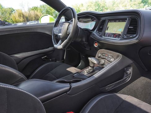 Used 2023 Dodge Challenger SRT Hellcat RWD image 41
