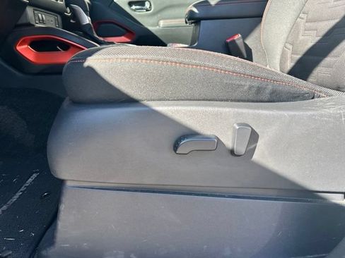 Used 2022 Nissan Frontier Pro-X RWD image 20