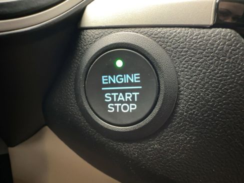 Used 2021 Ford Escape SEL w/ Technology Package image 24