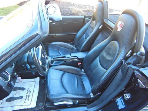 Used 2005 Porsche Boxster image 23