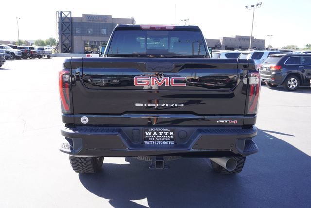Used 2025 GMC Sierra 2500 AT4 w/ AT4 Premium Plus Package AWD/4WD image 10