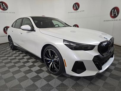 New 2027 BMW 550e xDrive