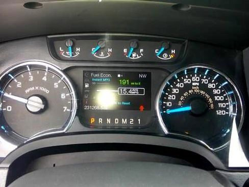 Used 2014 Ford F150 XLT w/ XLT Convenience Package image 6