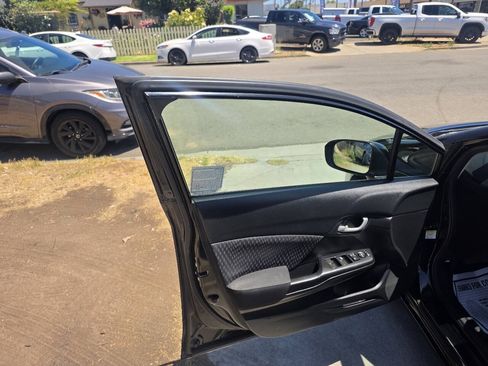 Used 2015 Honda Civic LX image 18