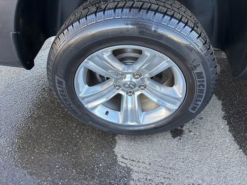 Used 2017 RAM 1500 Sport image 44