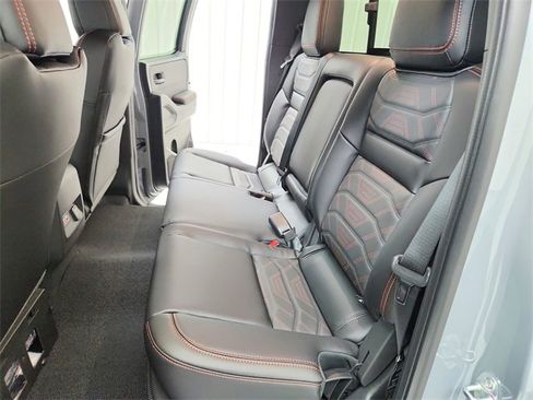 New 2026 Nissan Frontier PRO-4X image 36