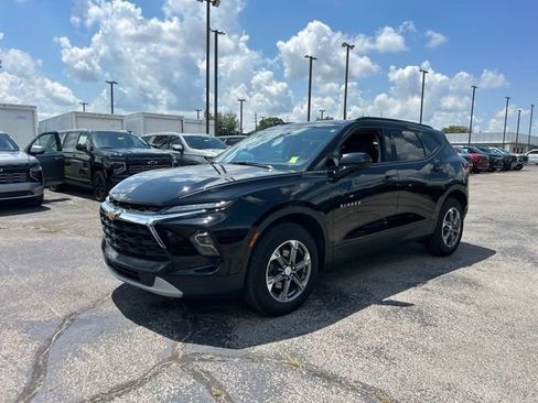 Used 2024 Chevrolet Blazer LT w/ Convenience Package FWD image 7