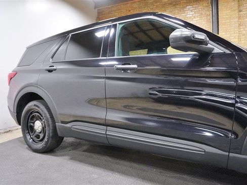 Used 2021 Ford Explorer 4WD Police Interceptor image 9