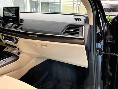 Certified 2024 Audi Q5 2.0T Premium Plus image 18