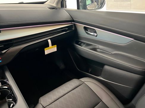 New 2026 Nissan Murano Platinum w/ Cargo Package AWD/4WD image 10